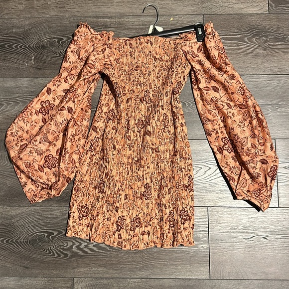Free People
Smock It To Me Mini Dress.  NWT!  NEVER WORN! - Picture 2 of 2